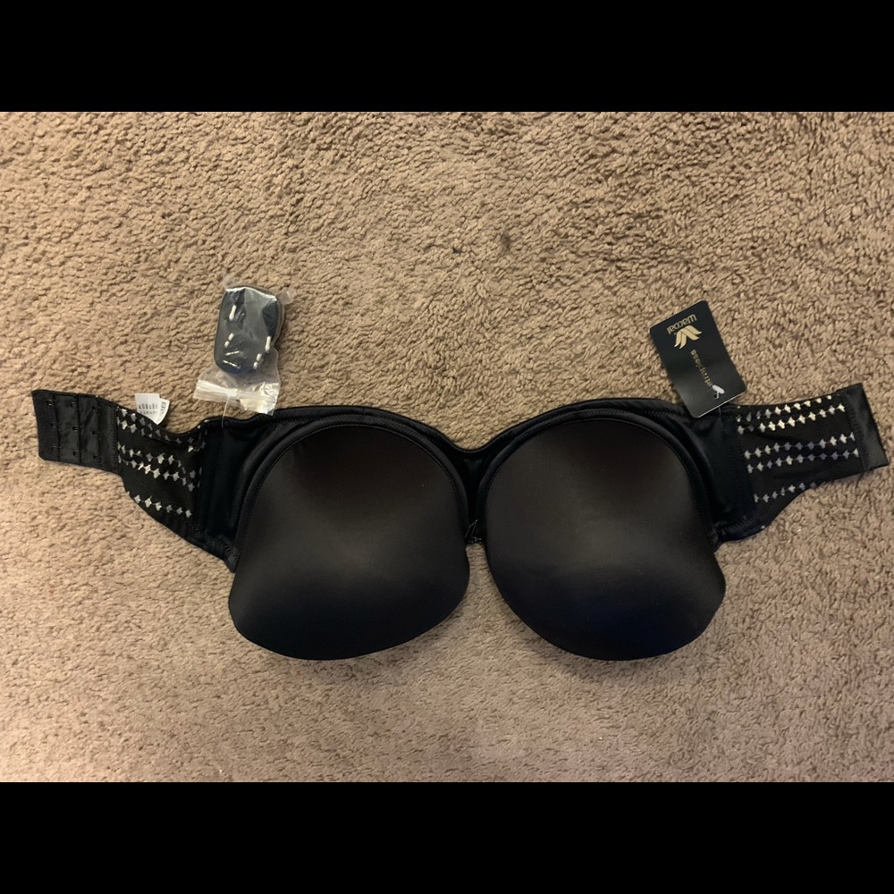 Wacoal Black Strapless Bra 30H
